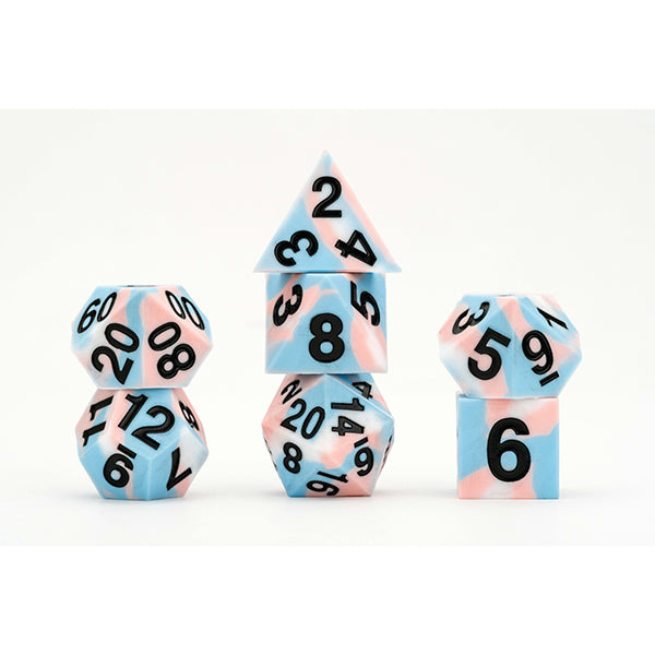 Fan Roll Sharp Edge Silicone Rubber Dice Set: PRIDE