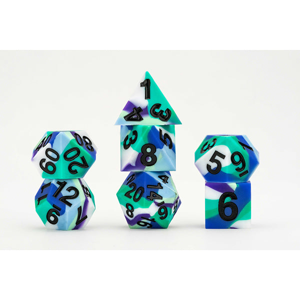 Fan Roll Sharp Edge Silicone Rubber Dice Set: PRIDE