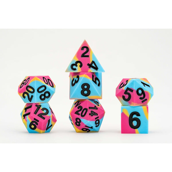 Fan Roll Sharp Edge Silicone Rubber Dice Set: PRIDE